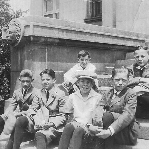 BOYS SUNDAY SCHOOL CLASS (1924)